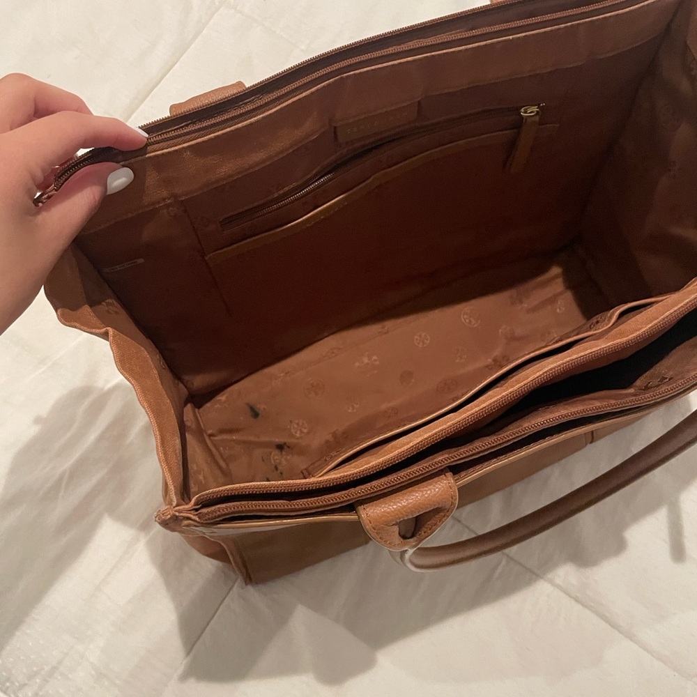 Tory Burch Tan Leather Tote - Picture 4 of 14